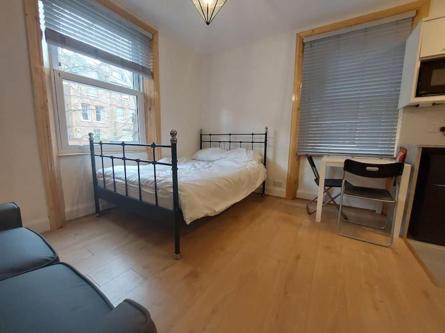 Newly Refurbished Studio Londres Exterior foto